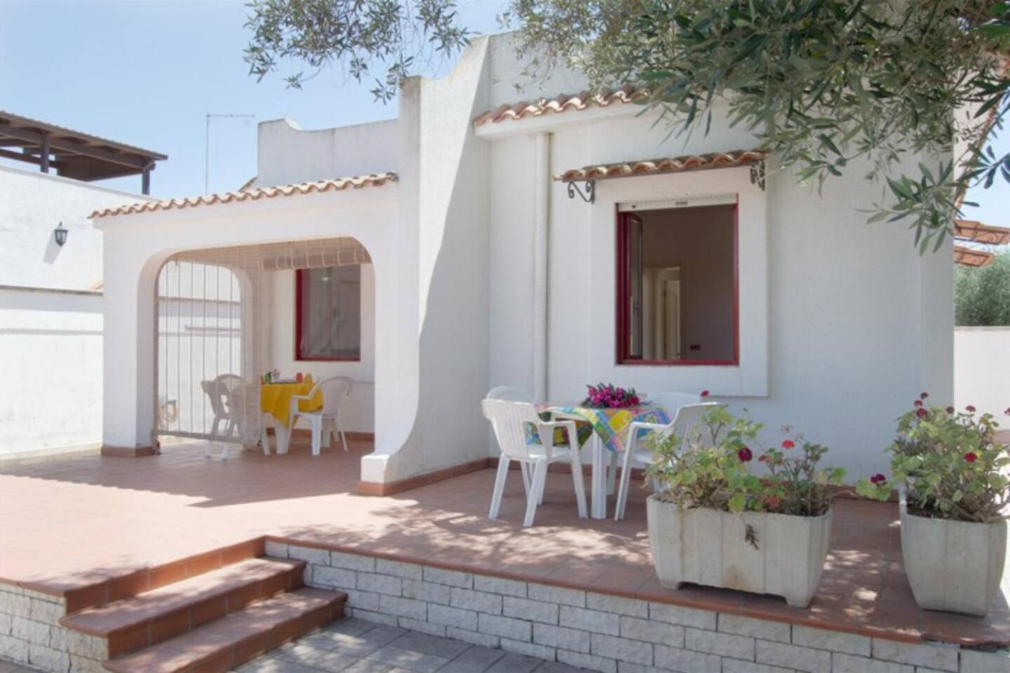 Villa Antonella Nel Boomerang Village A Torre Colimena Exterior photo